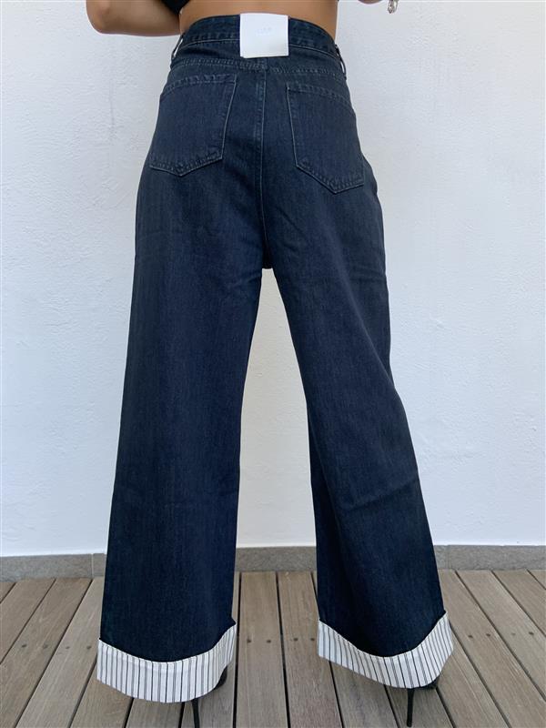 ELEH
JEANS
EL075