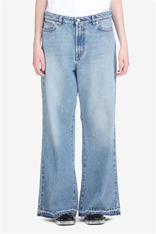 N°21
JEANS LARGO
2101 0027