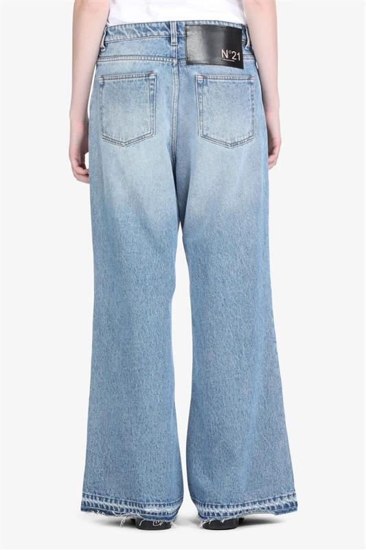 N°21
JEANS LARGO
2101 0027