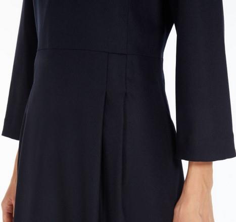 MAX MARA
ABITO
POKER