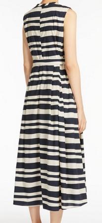 MAX MARA
ABITO RIGATO