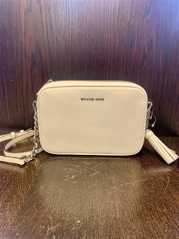 MICHAEL KORS
CAMERA BAG