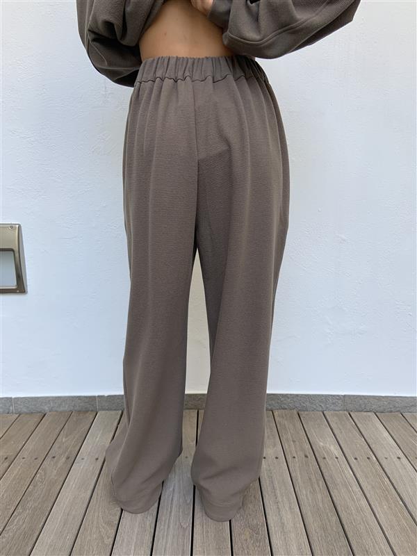 ELEH 
PANTALONI 
EFW250147